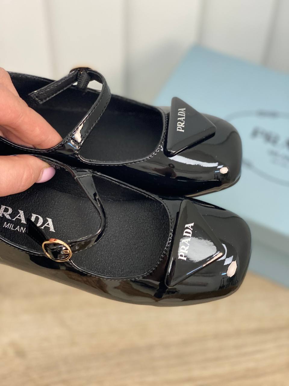 Туфли из высококачественной кожи Prada BP-14337 Туфли из высококачественной кожи Prada BP-14337