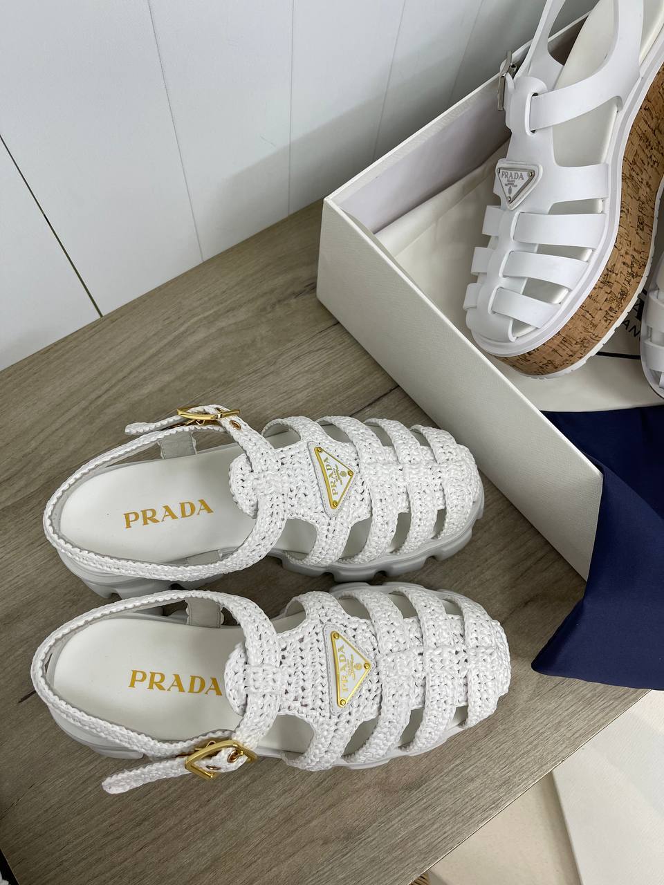 Сандалии премиум Prada BP-34858 Сандалии премиум Prada BP-34858