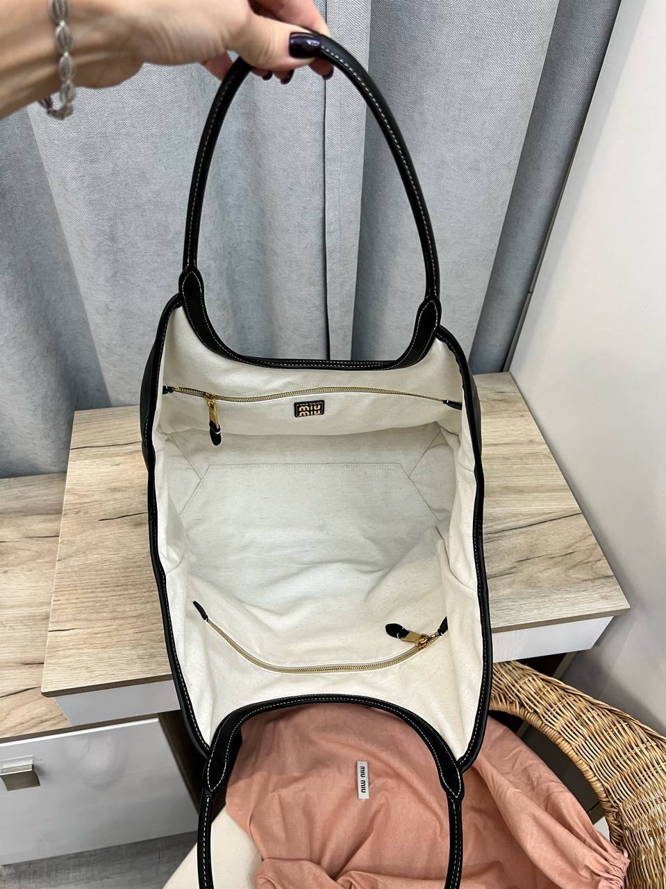 Женская сумка премиум Miu Miu BP-42976 Женская сумка премиум Miu Miu BP-42976