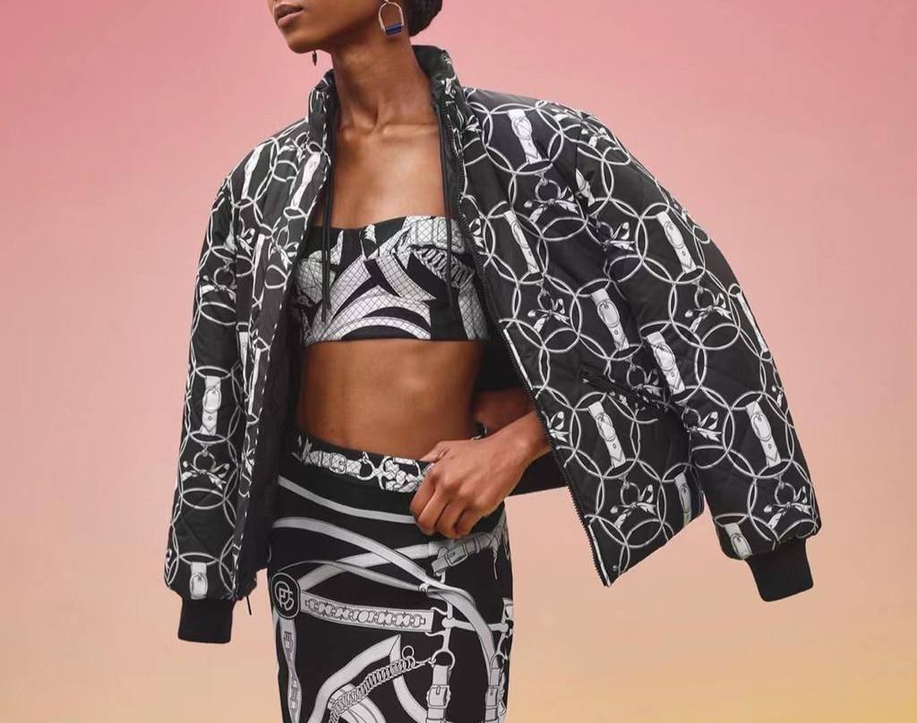 Пуховик двухсторонний премиальный Hermes BP-20638 Пуховик двухсторонний премиальный Hermes BP-20638