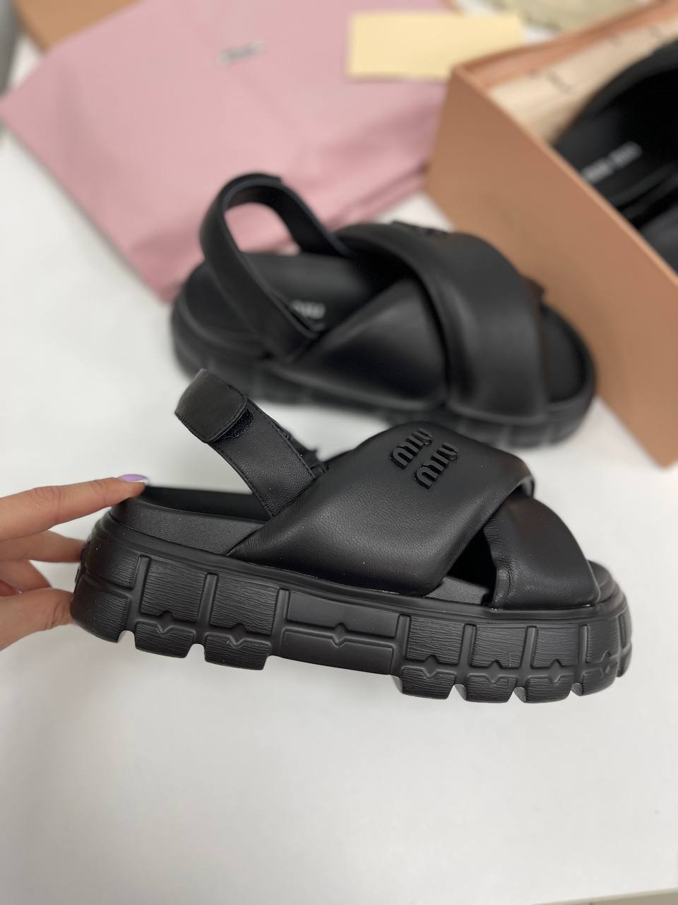 Сандалии люкс Miu Miu BP-32719 Сандалии люкс Miu Miu BP-32719