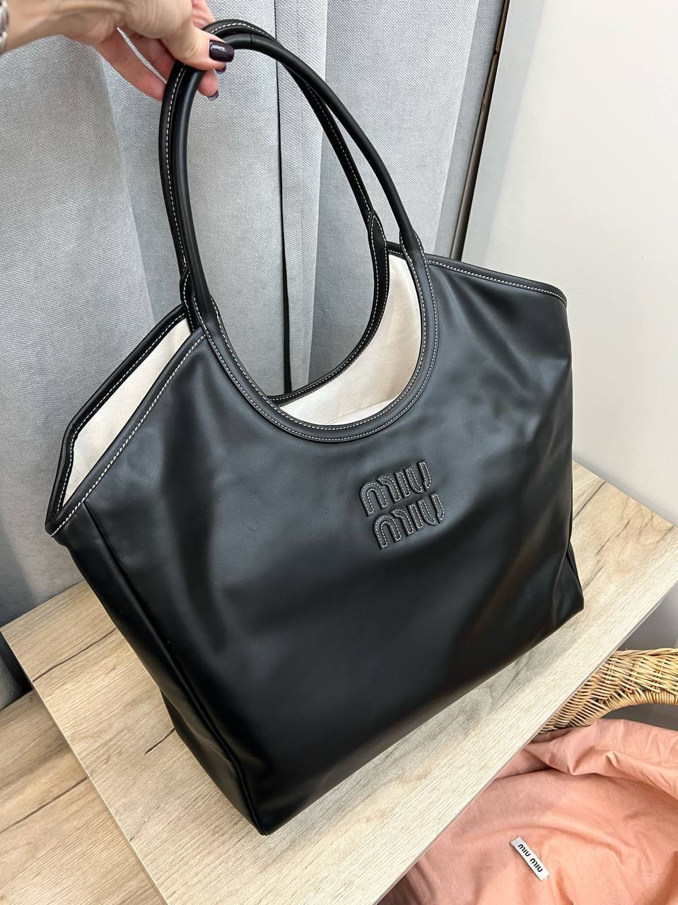 Женская сумка премиум Miu Miu BP-42976 Женская сумка премиум Miu Miu BP-42976