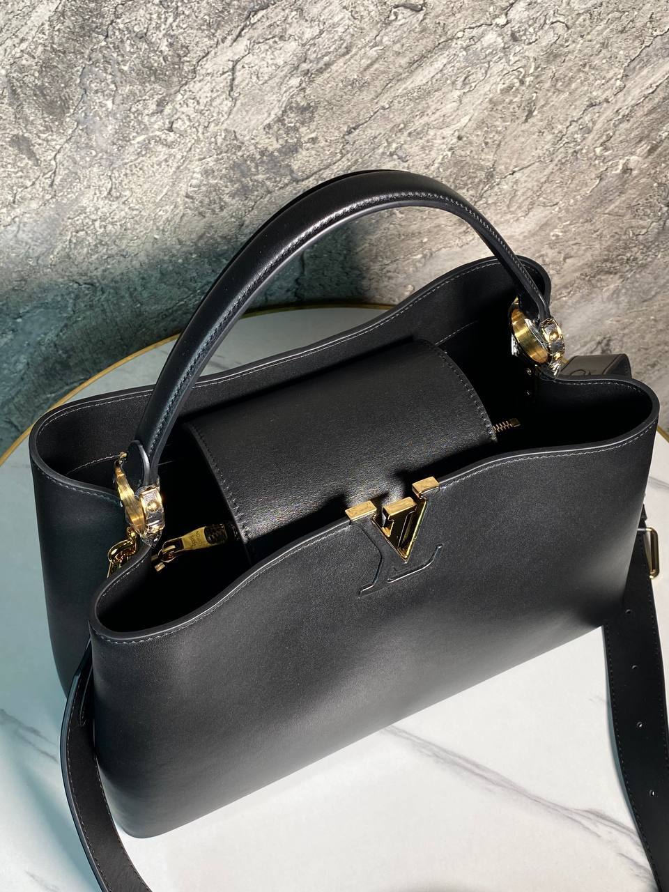 Сумка-трапеция черная Louis Vuitton BP-574540 Сумка-трапеция черная Louis Vuitton BP-574540