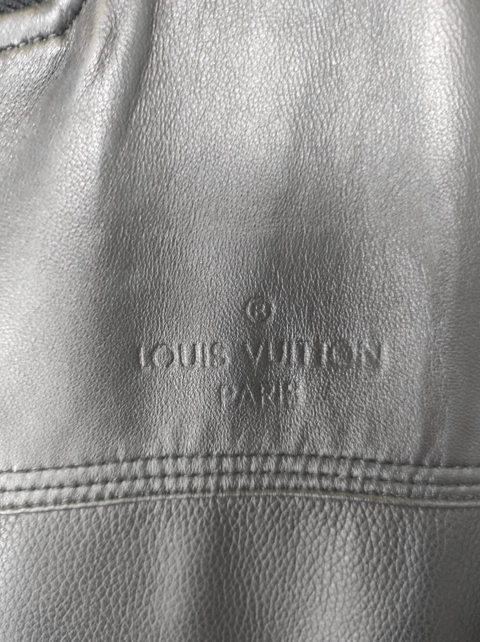 Кожаная черная куртка Louis Vuitton BP-38750 Кожаная черная куртка Louis Vuitton BP-38750