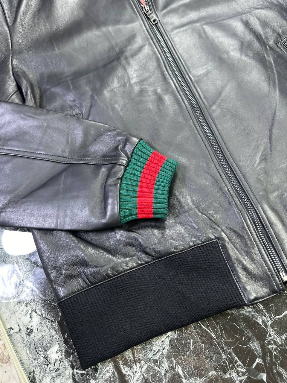 Черный бомбер Gucci BP-41495 Черный бомбер Gucci BP-41495