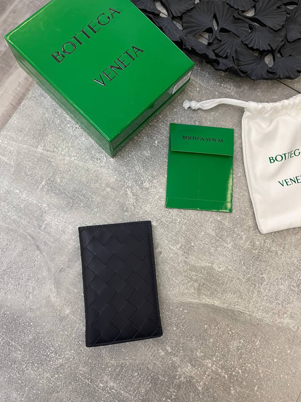 Элегантная обложка Bottega Veneta для паспорта BP-42067 Элегантная обложка Bottega Veneta для паспорта BP-42067