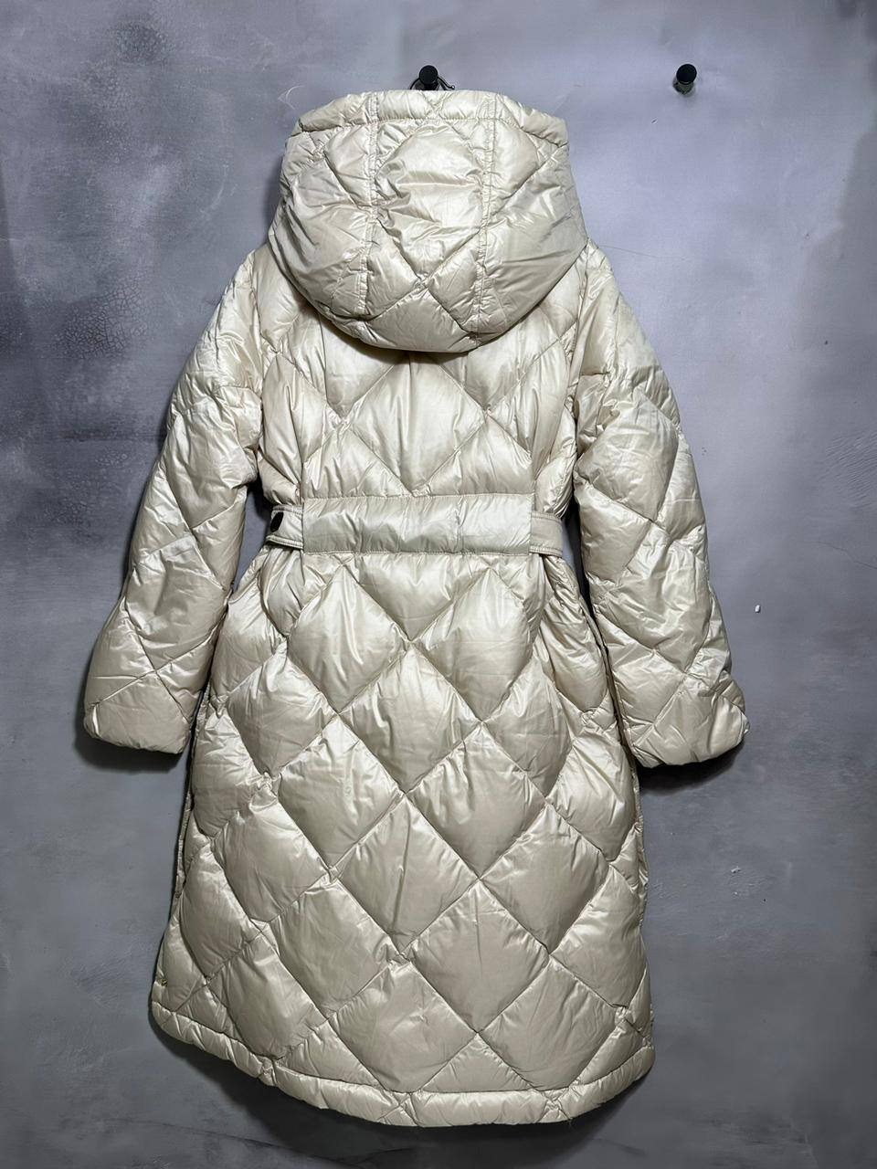 Элитный пуховик Max Mara BP-43353 Элитный пуховик Max Mara BP-43353