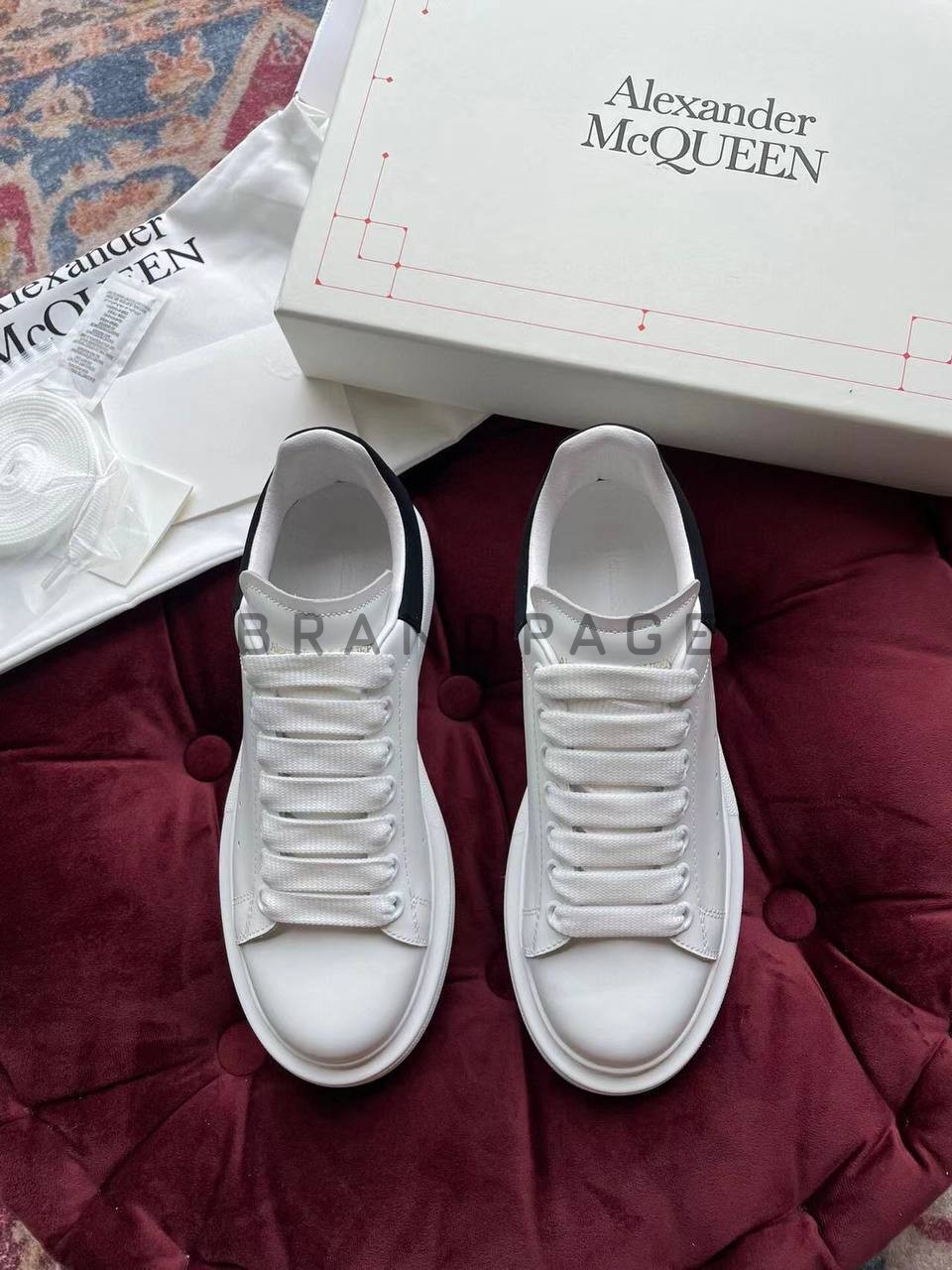 Кожаные кроссовки Alexander McQueen BPLUX12494 Кожаные кроссовки Alexander McQueen BPLUX12494