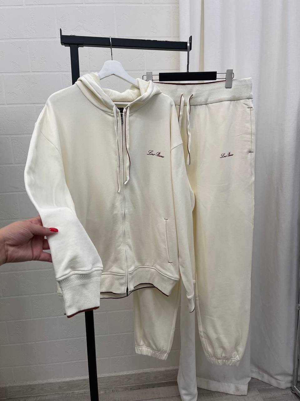 Спортивный костюм Loro Piana BP-46891 Спортивный костюм Loro Piana BP-46891