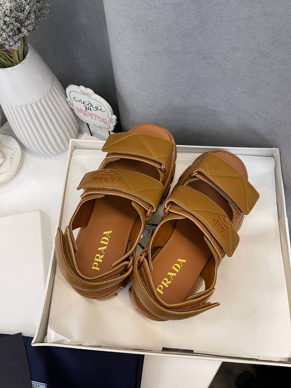 Дизайнерские сандалии Prada BP-50639 Дизайнерские сандалии Prada BP-50639