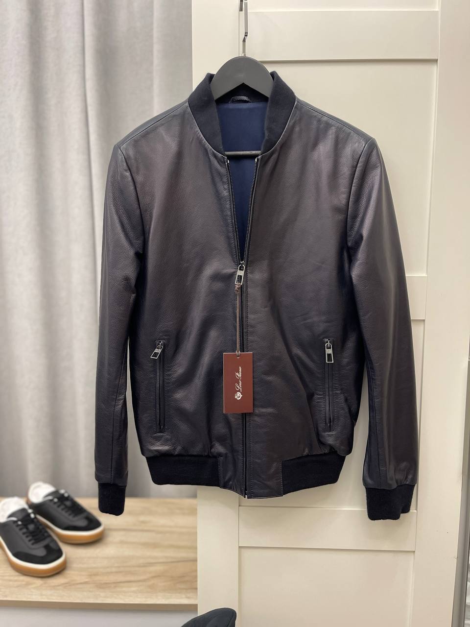 Куртка кожаная для стильного образа Loro Piana BP-45782 Куртка кожаная для стильного образа Loro Piana BP-45782