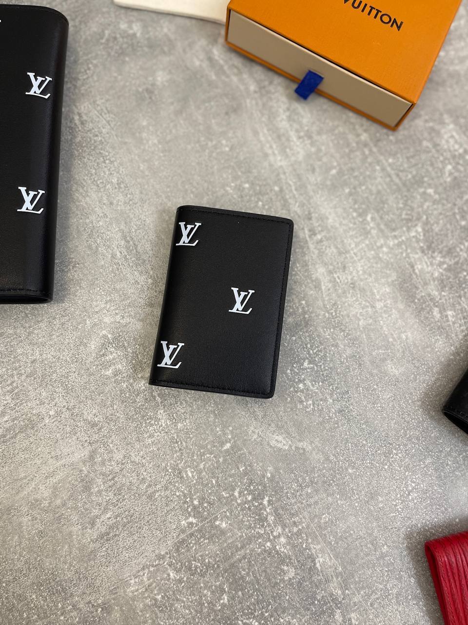 Визитница премиум Louis Vuitton BP-48386 Визитница премиум Louis Vuitton BP-48386