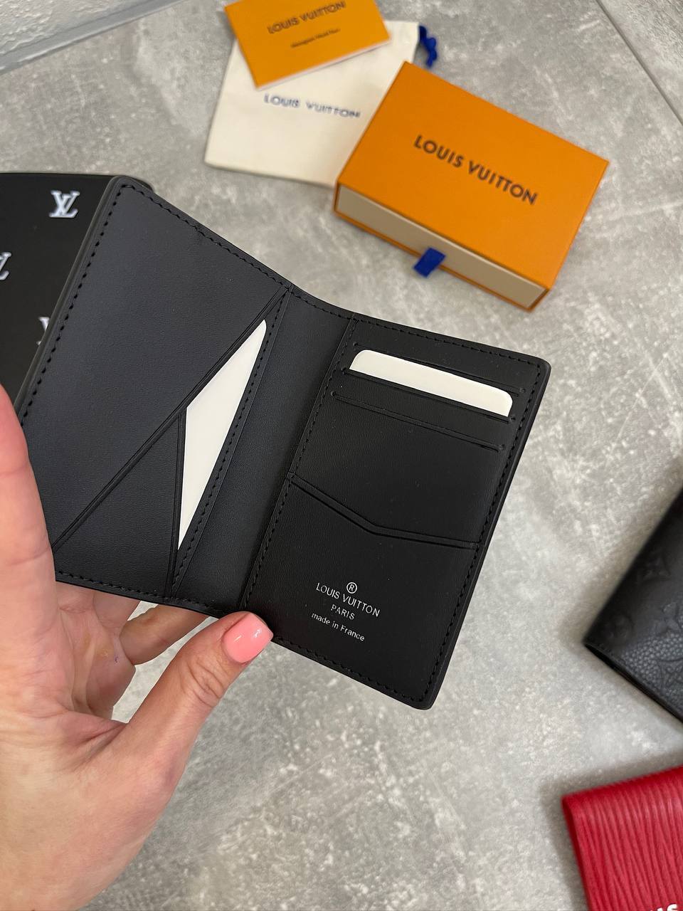 Визитница премиум Louis Vuitton BP-48386 Визитница премиум Louis Vuitton BP-48386