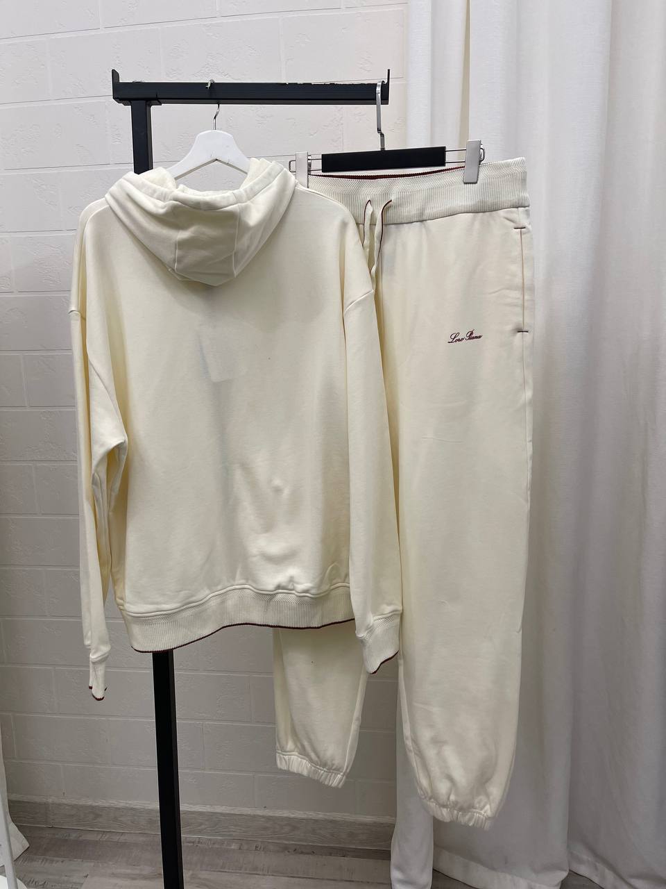 Спортивный костюм Loro Piana BP-46891 Спортивный костюм Loro Piana BP-46891