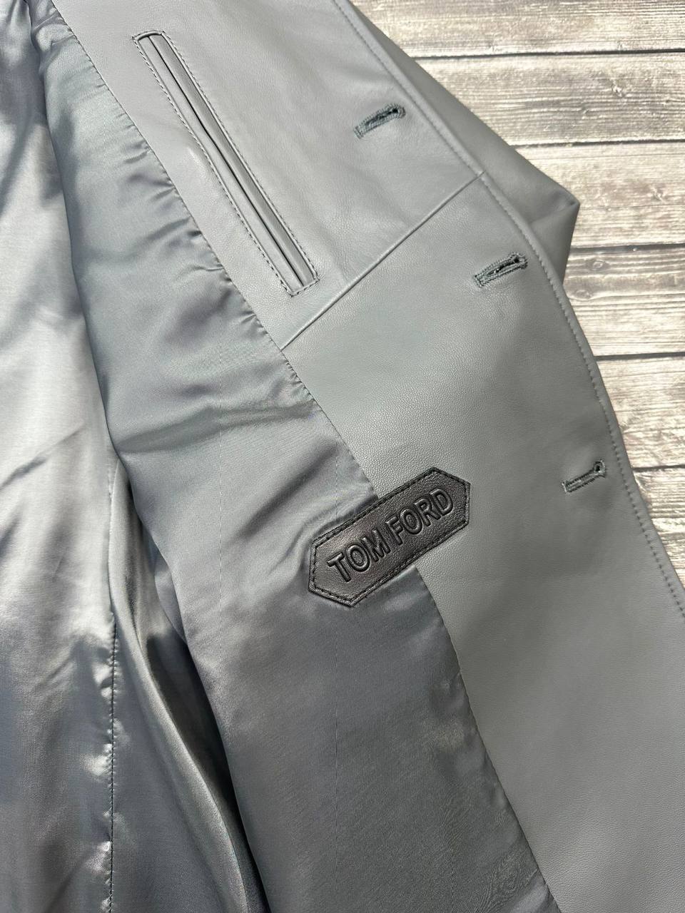 Кожаная куртка Tom Ford BP-31584 Кожаная куртка Tom Ford BP-31584