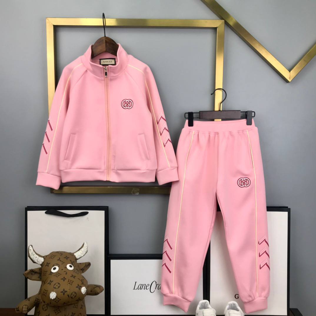 Костюм Gucci стильный BP-37718 Костюм Gucci стильный BP-37718