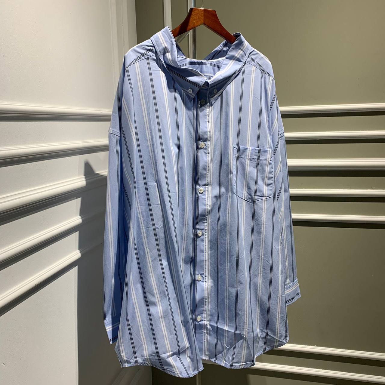 Повседневная рубашка Balenciaga BP-15955 Повседневная рубашка Balenciaga BP-15955