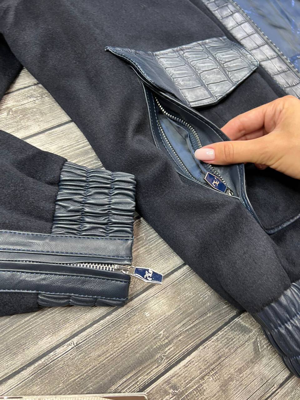 Мужская куртка Stefano Ricci BP-18472 Мужская куртка Stefano Ricci BP-18472