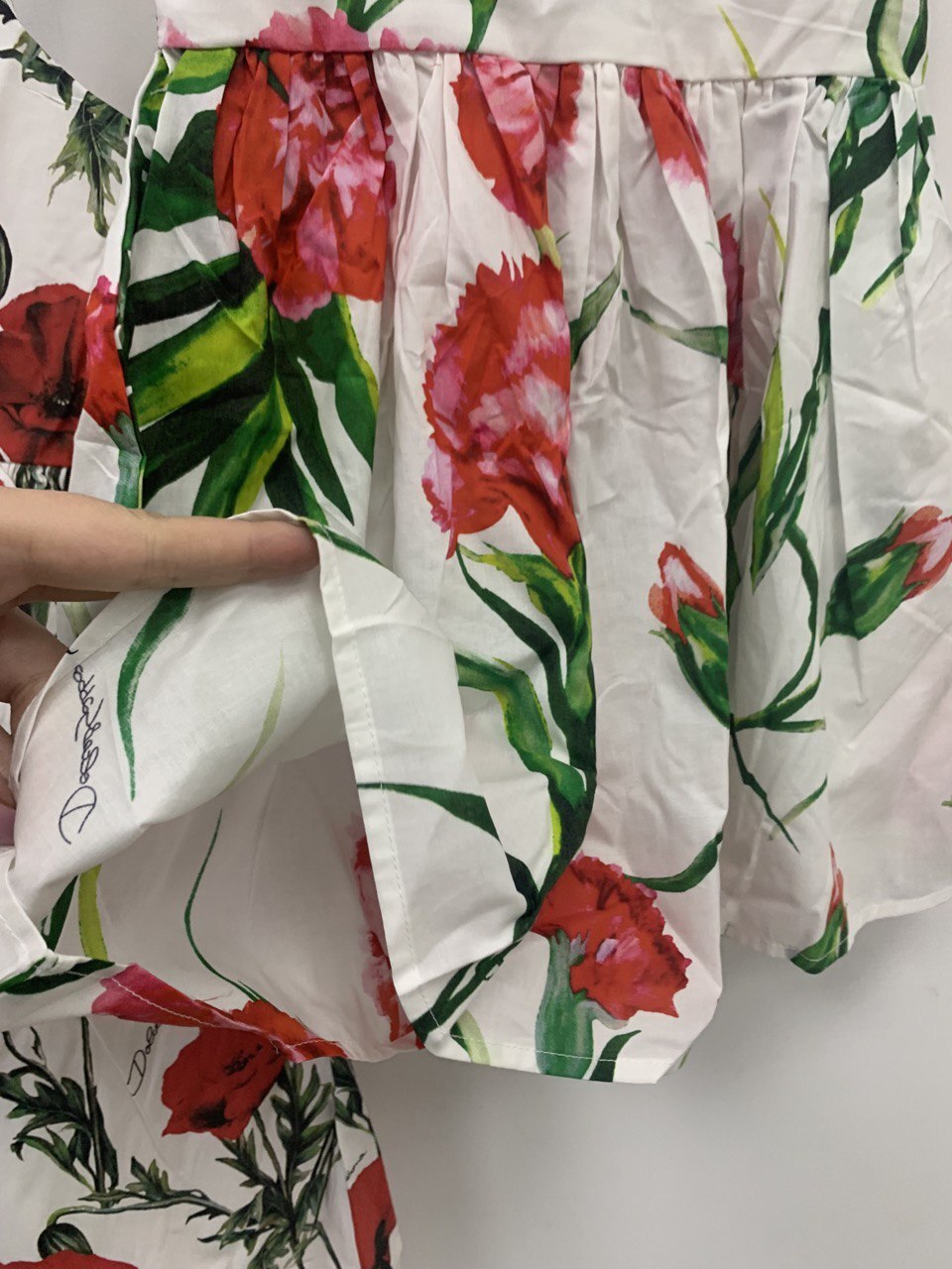 Платье от Dolce & Gabbana BP-35401 Платье от Dolce & Gabbana BP-35401