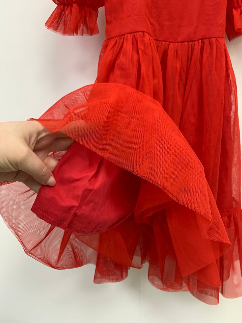 Изысканное платье Dolce & Gabbana BP-28310 Изысканное платье Dolce & Gabbana BP-28310