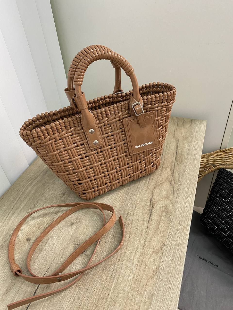 Женская трендовая сумка Balenciaga BP-27930 Женская трендовая сумка Balenciaga BP-27930