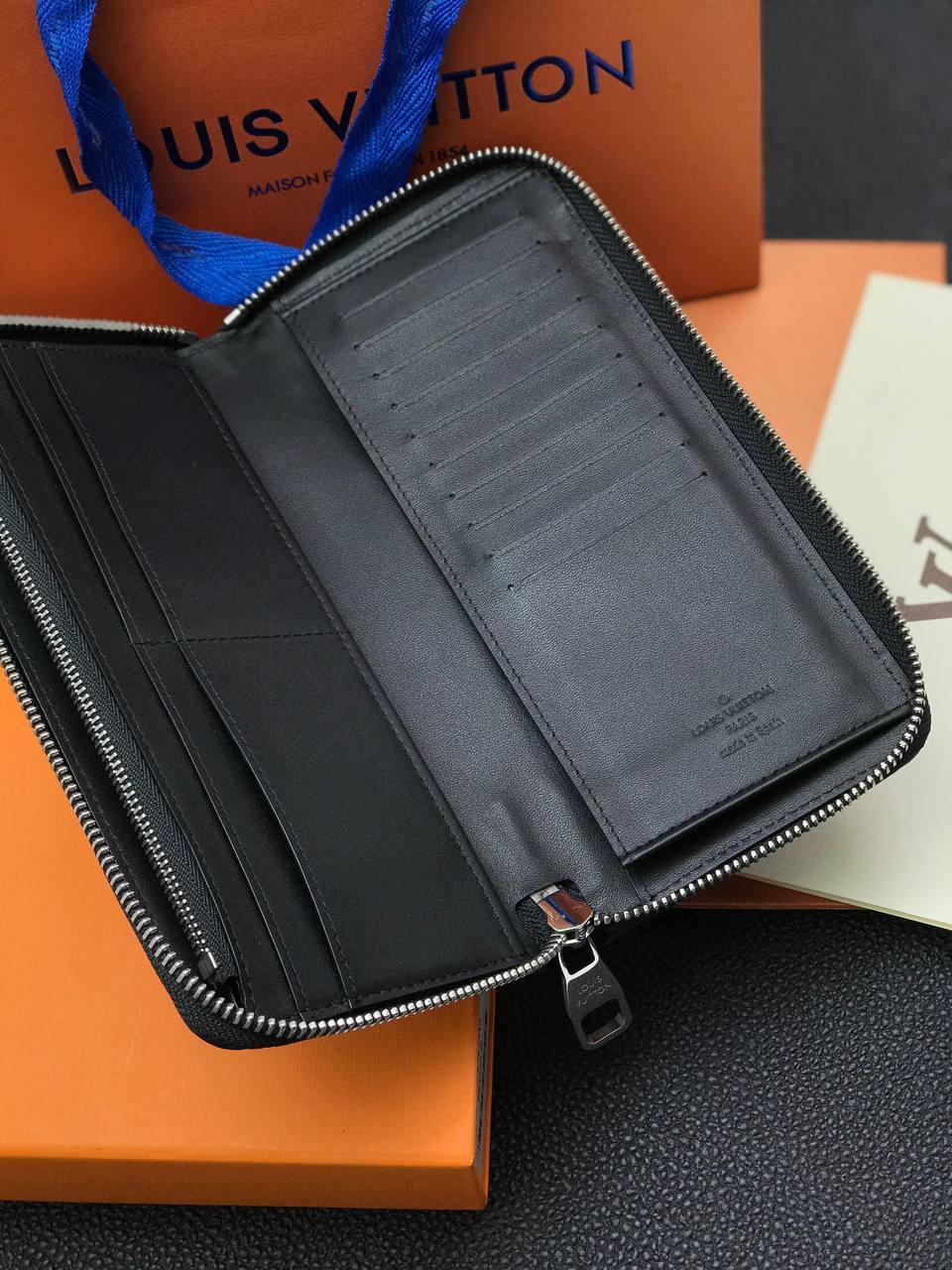 Портмоне эксклюзивное Louis Vuitton BP-43597 Портмоне эксклюзивное Louis Vuitton BP-43597