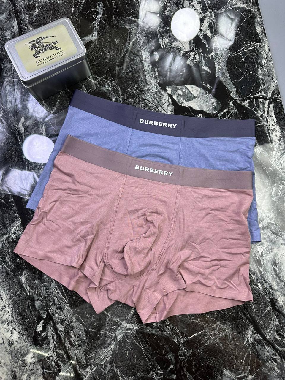 Комплект из трех стильных боксеров Burberry BP-40863 Комплект из трех стильных боксеров Burberry BP-40863