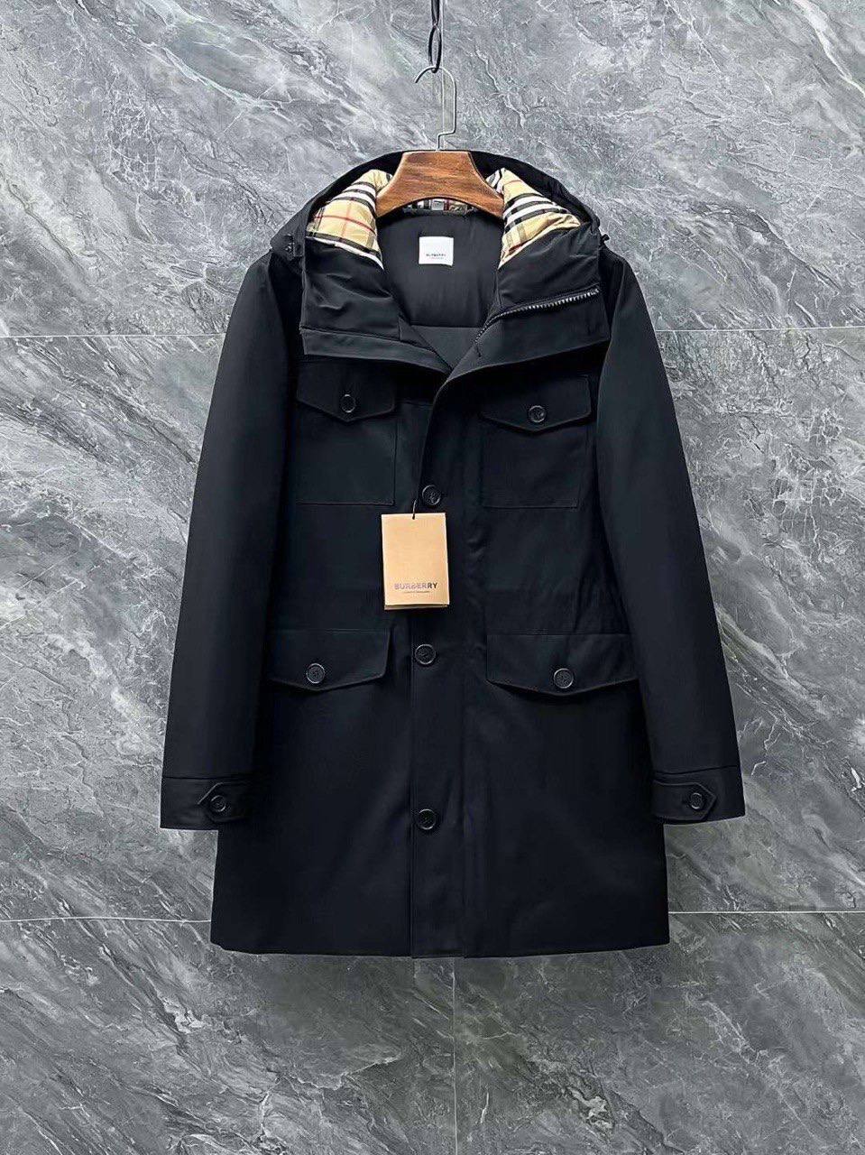 Черное утепленное пальто Burberry BP-23903 Черное утепленное пальто Burberry BP-23903