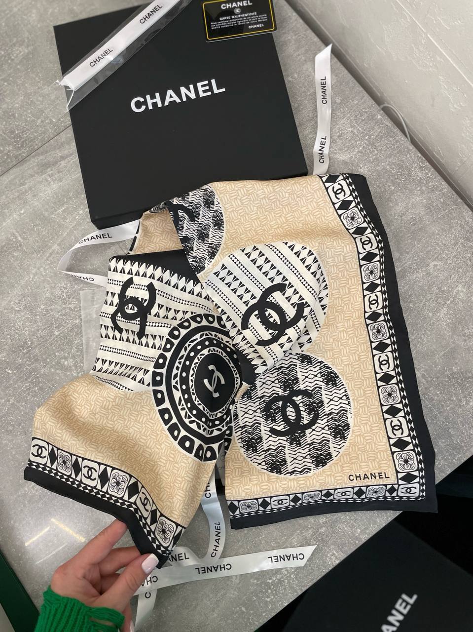 Платок дизайнерский Chanel BP-45562 Платок дизайнерский Chanel BP-45562