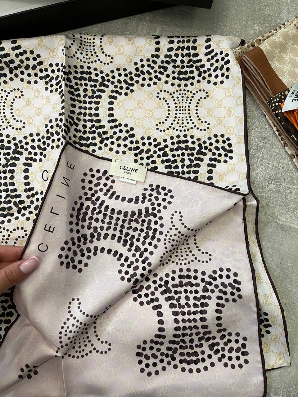 Люксовый платок Celine BP-49551 Люксовый платок Celine BP-49551