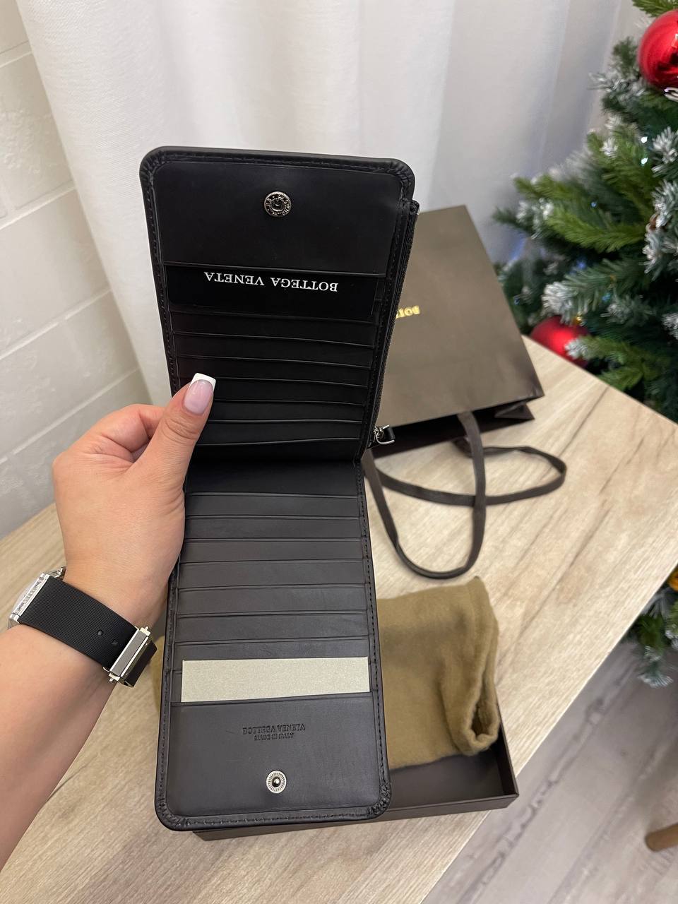 Визитница коллекционная Bottega Veneta BP-42557 Визитница коллекционная Bottega Veneta BP-42557