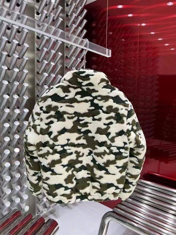 Пуховик люксовый Louis Vuitton BP-20387 Пуховик люксовый Louis Vuitton BP-20387