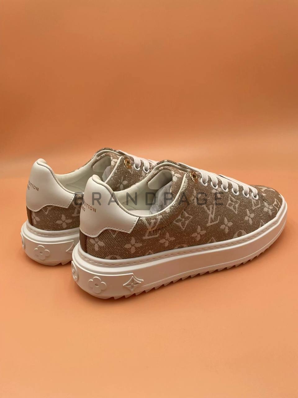 Кроссовки из текстиля Louis Vuitton BPLUX12464 Кроссовки из текстиля Louis Vuitton BPLUX12464