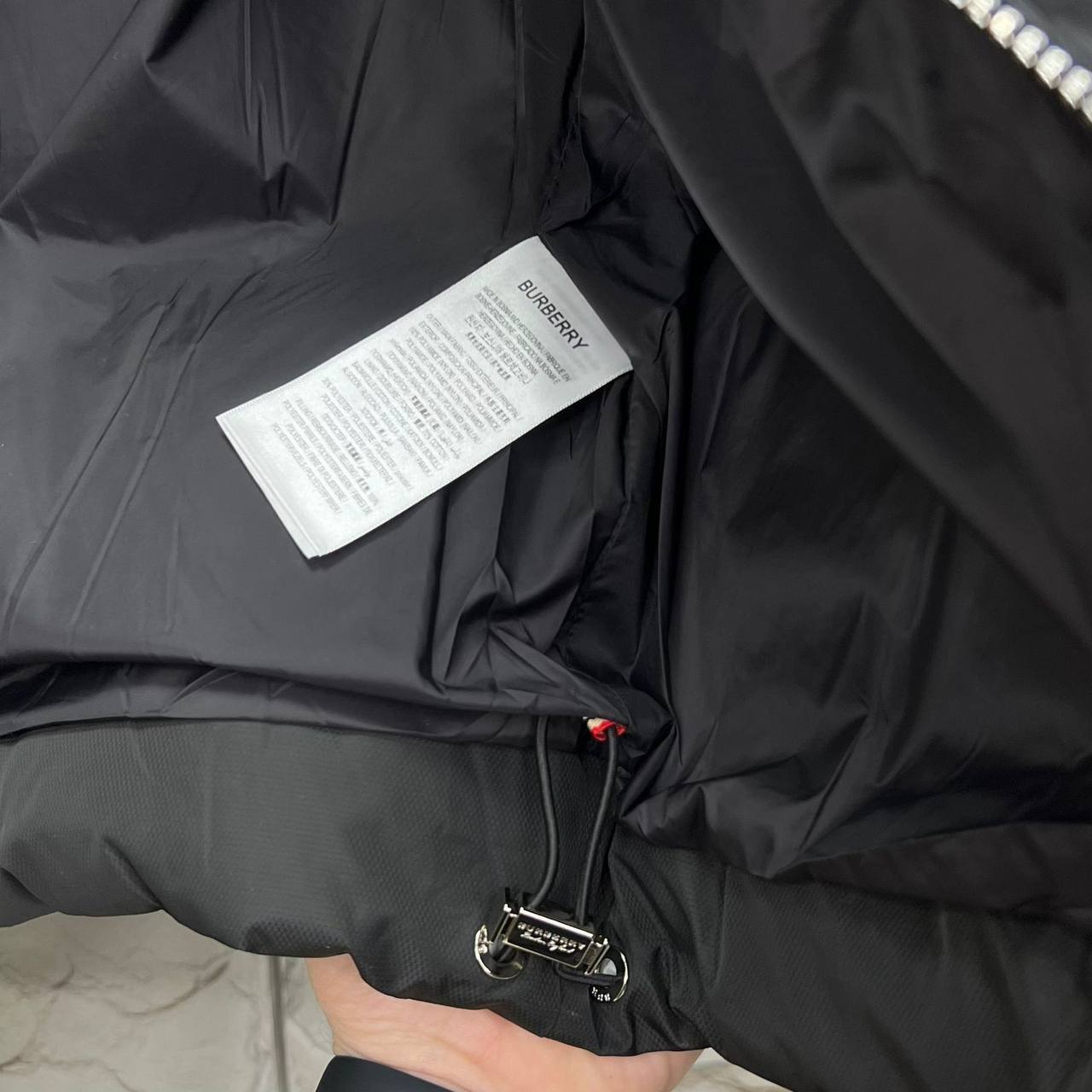 Пуховик лимитированный Burberry BP-24547 Пуховик лимитированный Burberry BP-24547