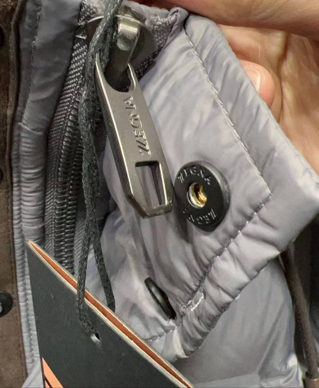 Повседневный пуховик ZEGNA BP-44836 Повседневный пуховик ZEGNA BP-44836