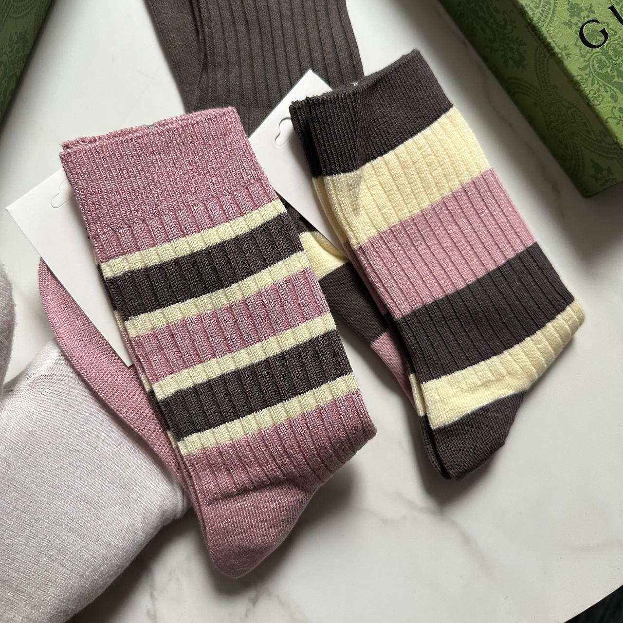 Комплект Gucci дизайнерский BP-42720 Комплект Gucci дизайнерский BP-42720