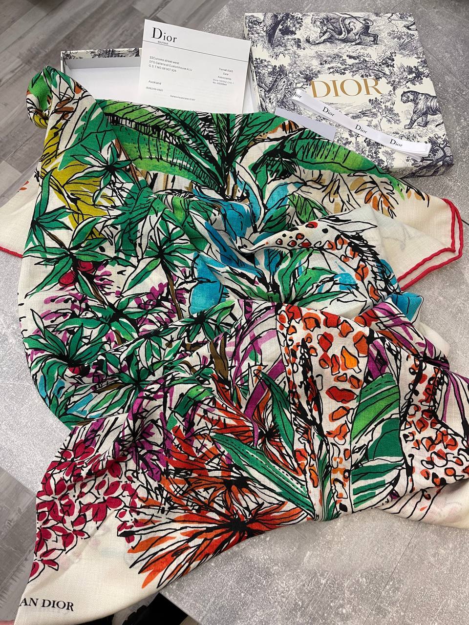 Платок коллекционный Christian Dior BP-41617 Платок коллекционный Christian Dior BP-41617