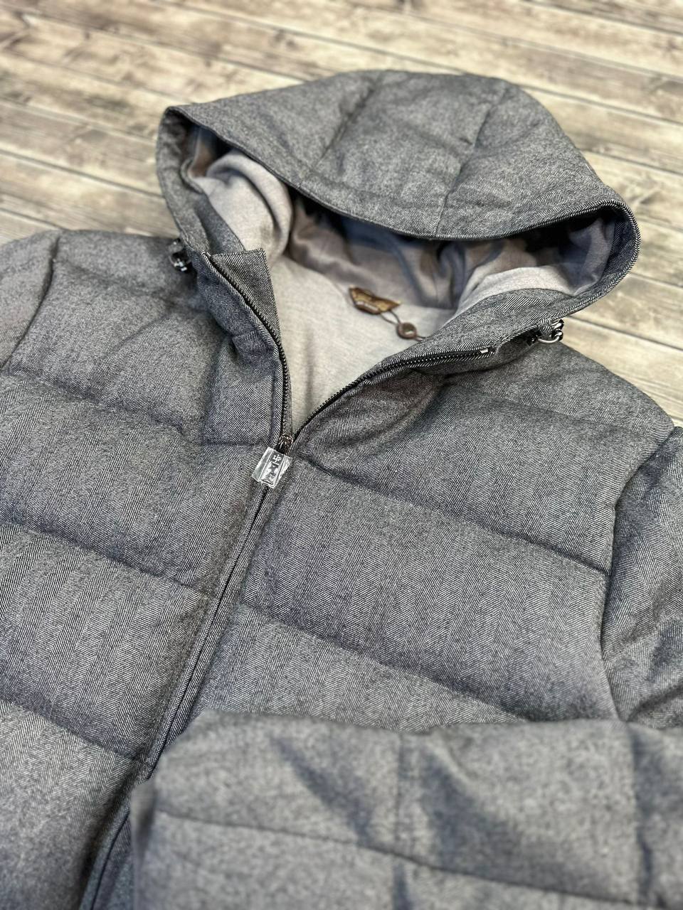 Пуховик Loro Piana BP-42854 повседневный Пуховик Loro Piana BP-42854 повседневный