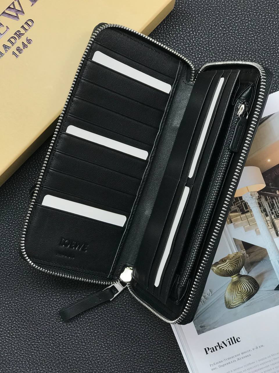 Портмоне коллекционное Loewe BP-34347 Портмоне коллекционное Loewe BP-34347