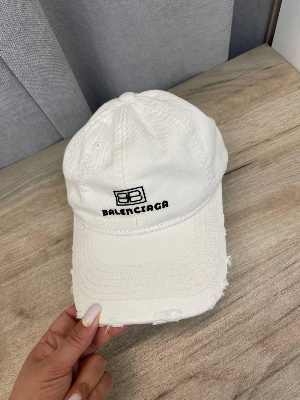 Премиальная бейсболка Balenciaga BP-39863 Премиальная бейсболка Balenciaga BP-39863