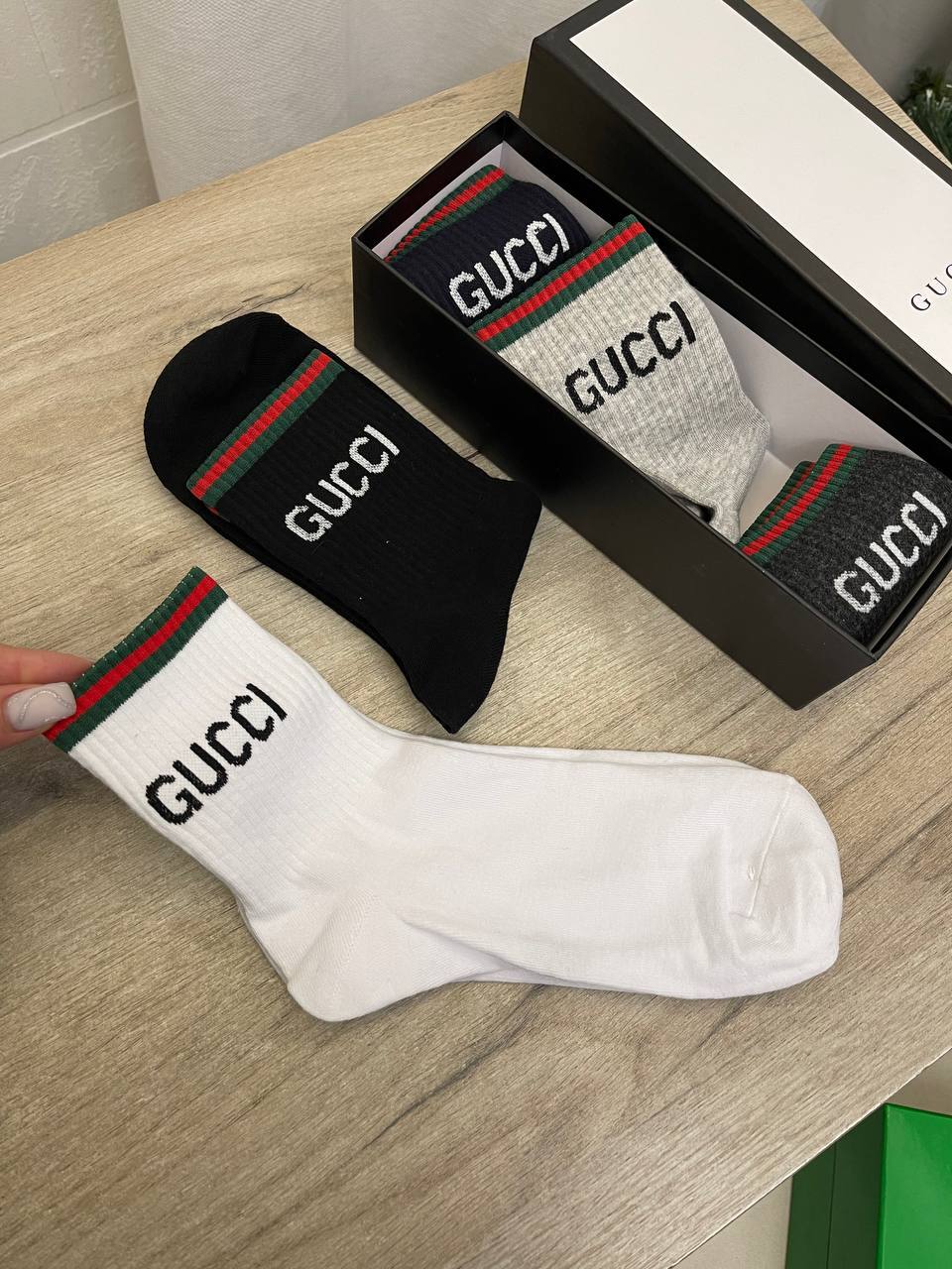 Носки Gucci эксклюзивные BP-45211 Носки Gucci эксклюзивные BP-45211
