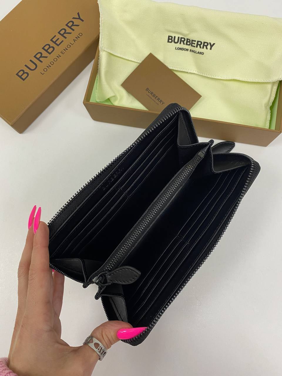 Премиум кошелек Burberry BP-27585 Премиум кошелек Burberry BP-27585