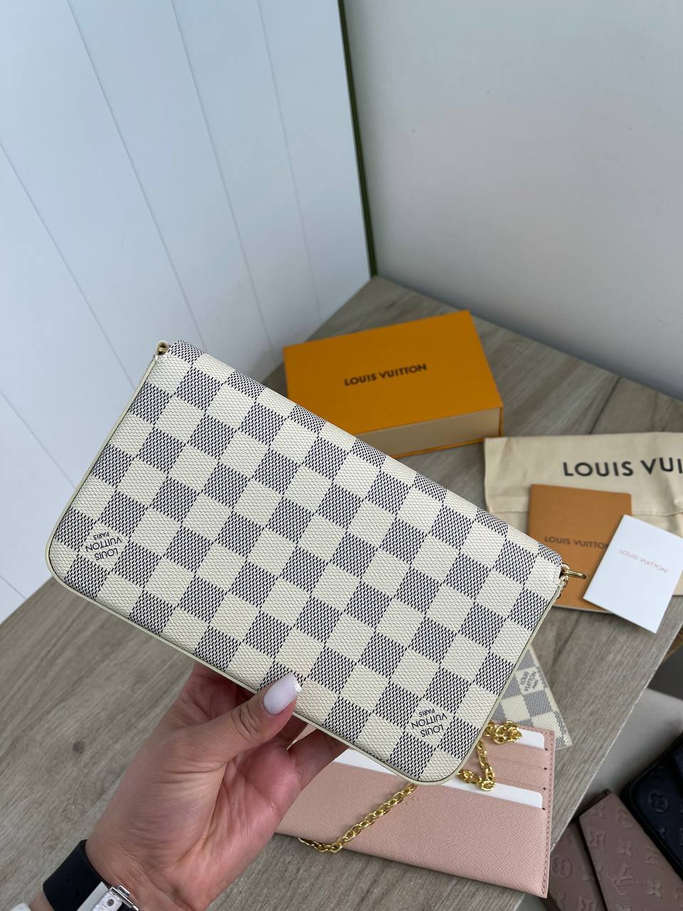 Коллекционная женская сумка Louis Vuitton BP-33686 Коллекционная женская сумка Louis Vuitton BP-33686