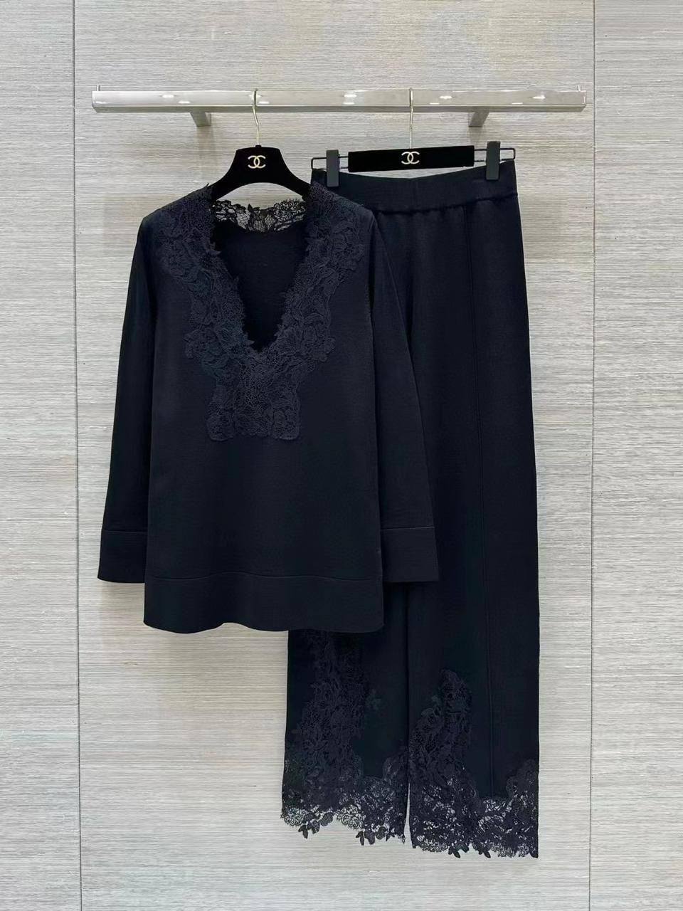 Лимитированный костюм Ermanno Scervino BP-53750 Лимитированный костюм Ermanno Scervino BP-53750