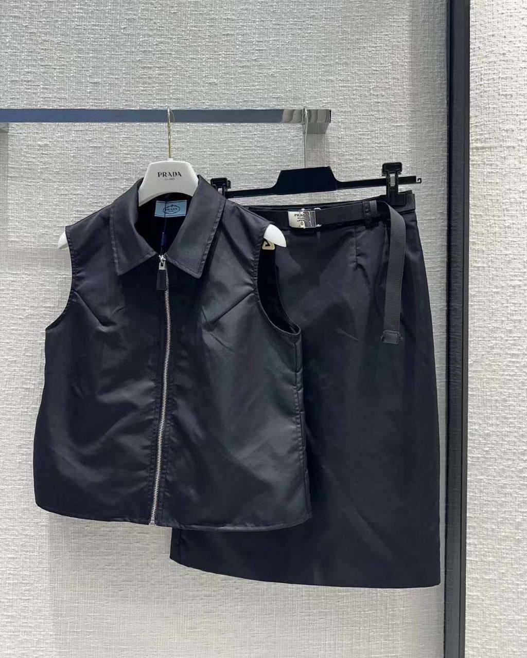 Коллекционный женский костюм Prada BP-49001 Коллекционный женский костюм Prada BP-49001