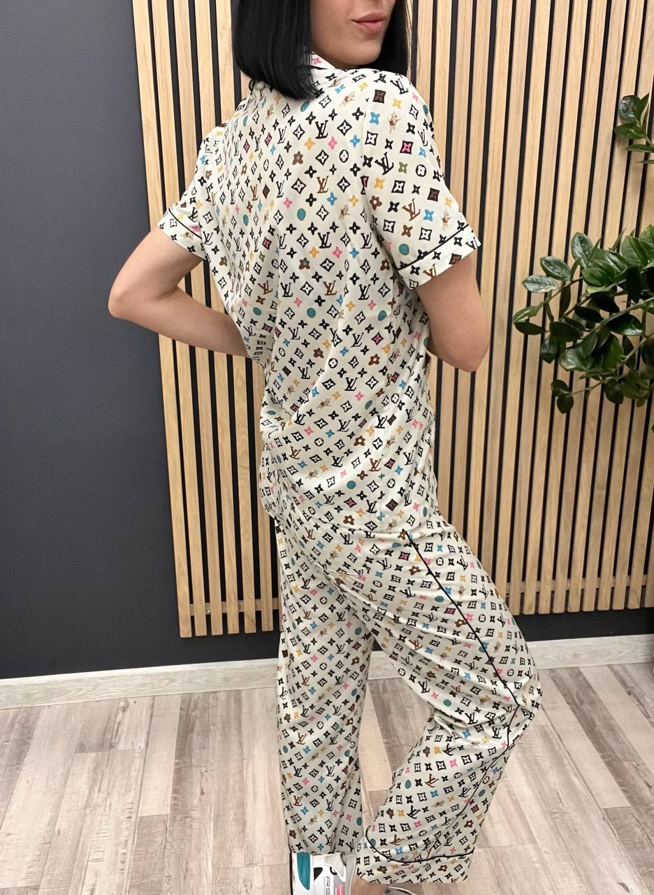 Костюм коллекционный женский Louis Vuitton BP-49230 Костюм коллекционный женский Louis Vuitton BP-49230