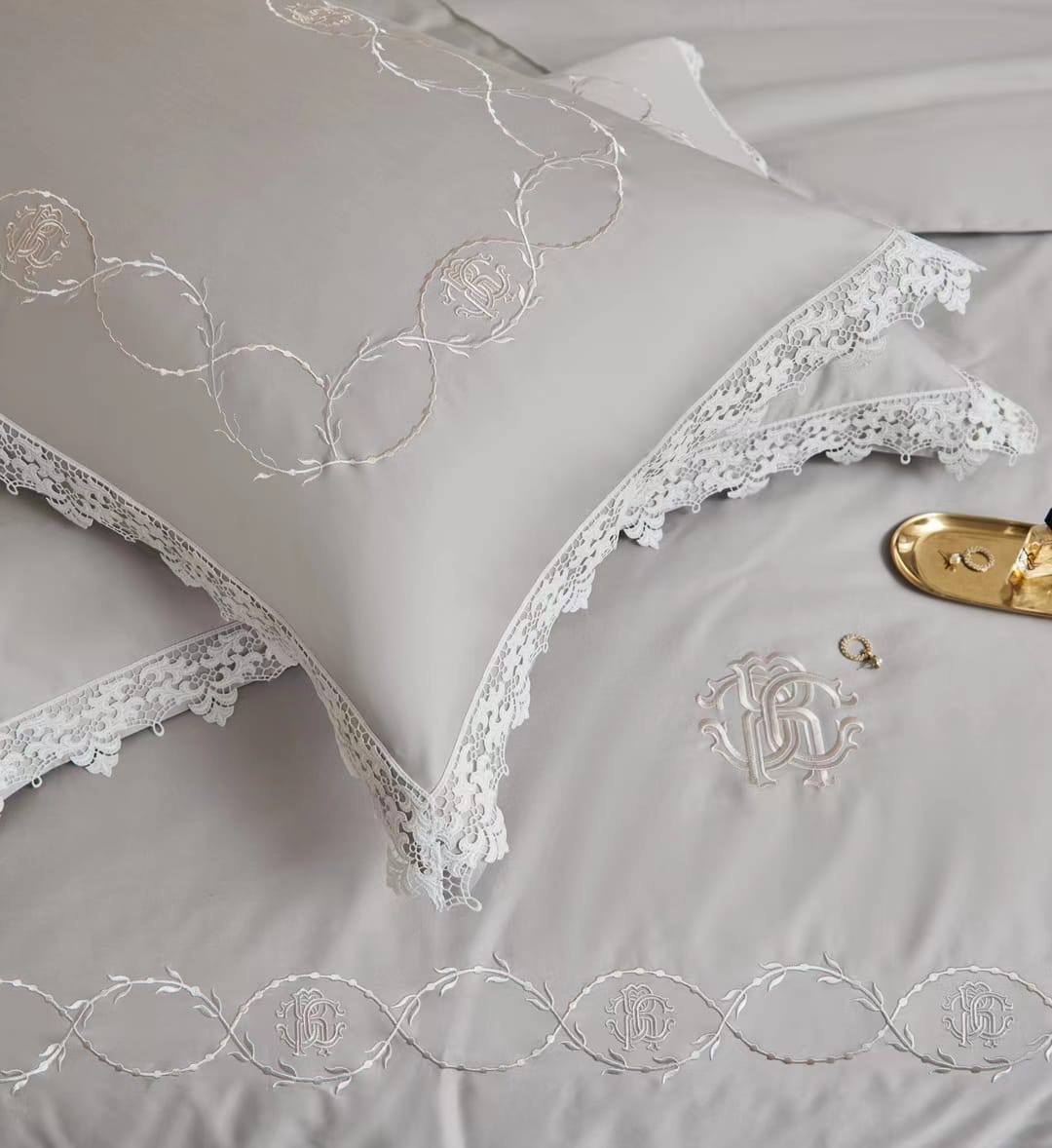 Roberto Cavalli комплект постельного белья BP-14838 Roberto Cavalli комплект постельного белья BP-14838