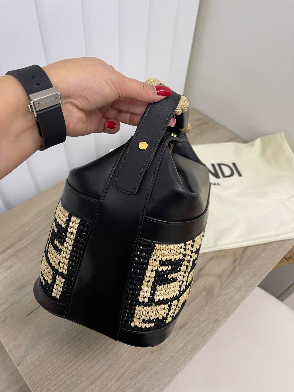 Элитная женская сумка Fendi BP-21530 Элитная женская сумка Fendi BP-21530