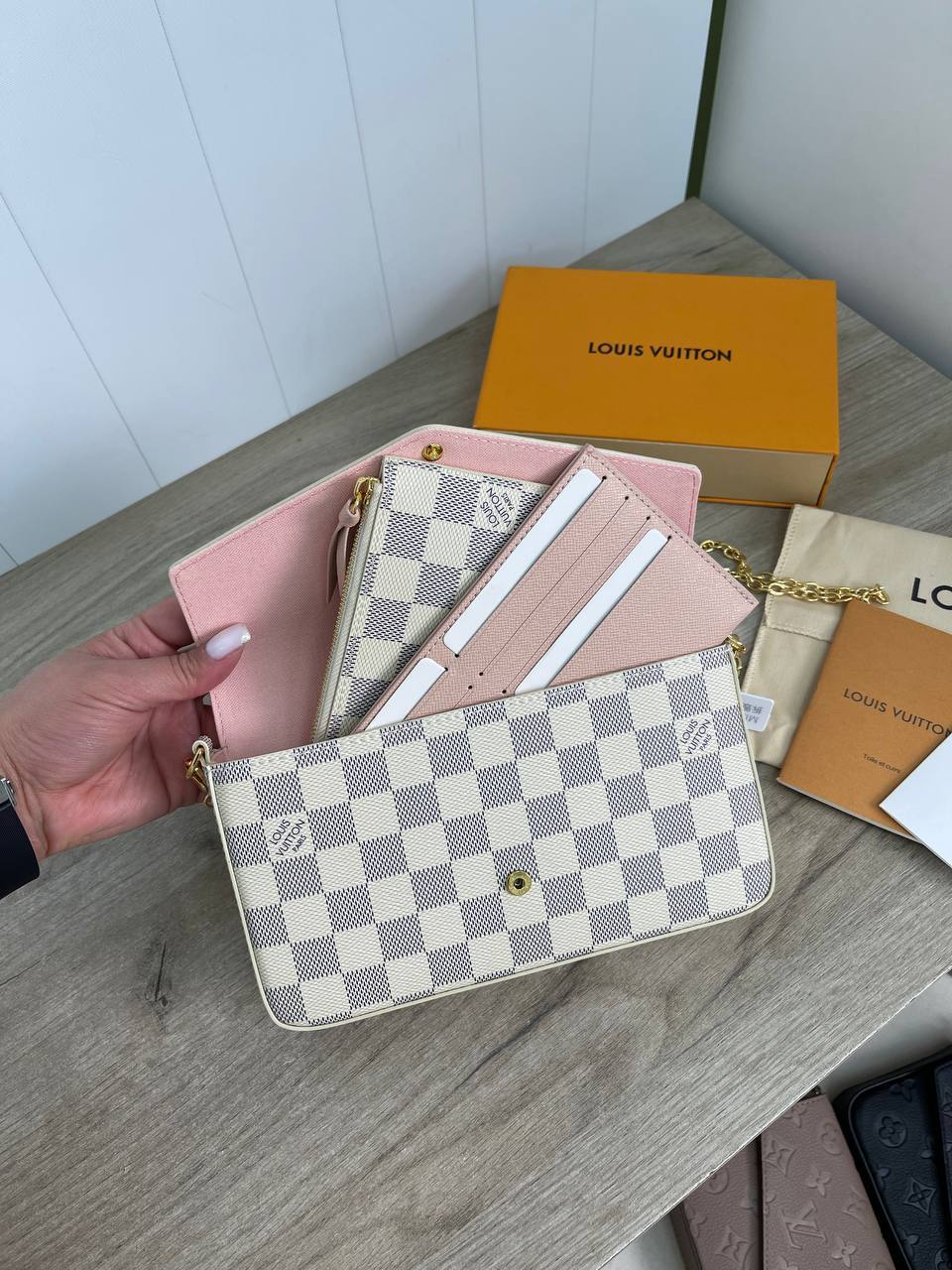 Коллекционная женская сумка Louis Vuitton BP-33686 Коллекционная женская сумка Louis Vuitton BP-33686