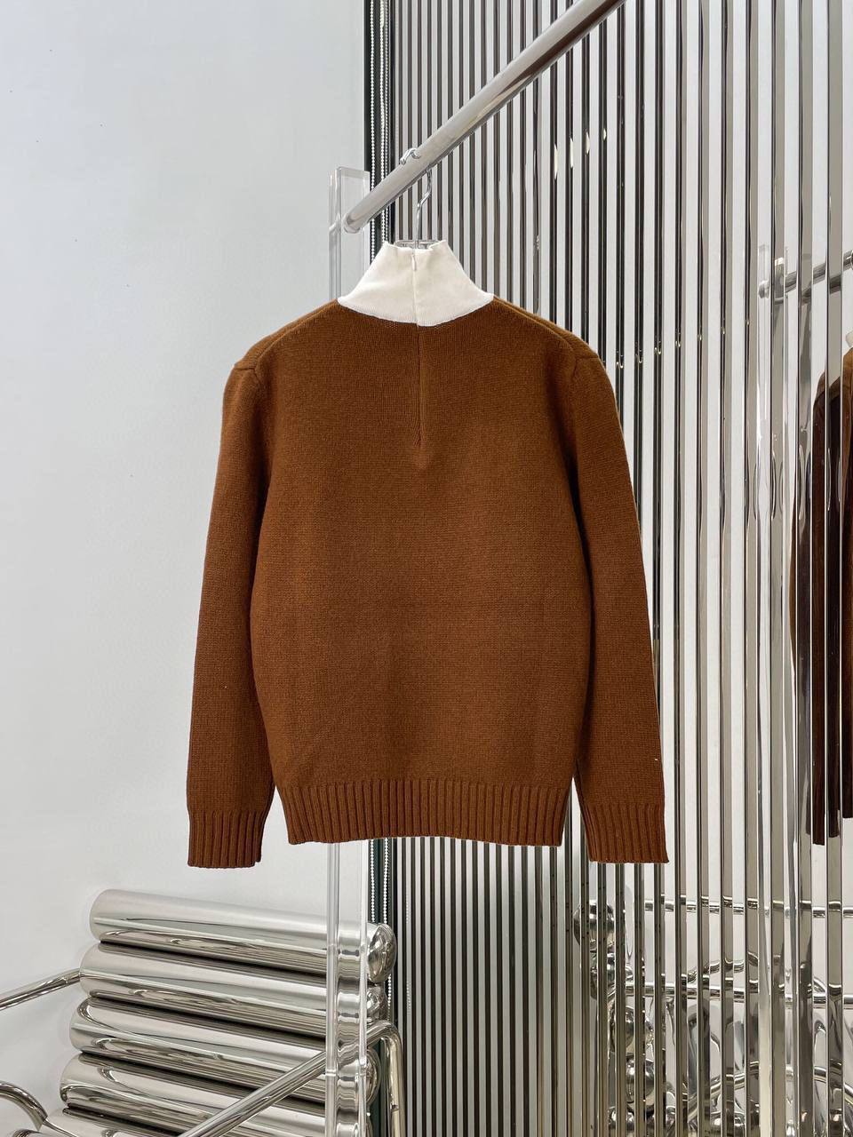 Женский свитер премиум Prada BP-26429 Женский свитер премиум Prada BP-26429